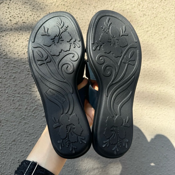 2 Pairs of Open Toe Beaded Rhinestone Flat Slide Sandals - Picture 9 of 12